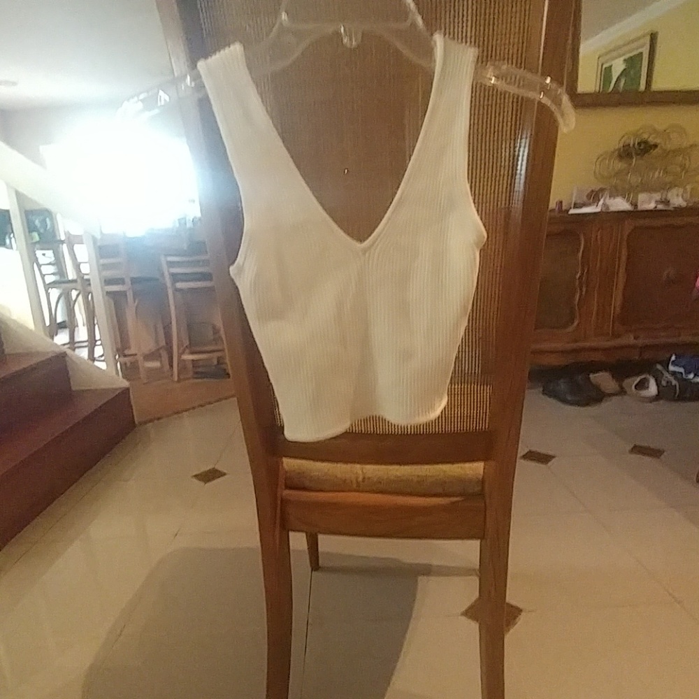 Oliviaceous Crop top